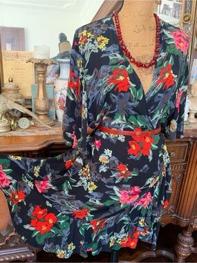 Vintage 40's-inspo Navy Boho Hippie Spring Summer Tropical Floral Wrap Dress